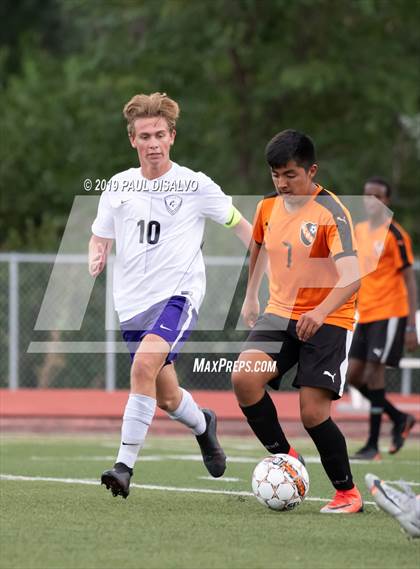 Thumbnail 2 in Douglas County vs. Greeley Central photogallery.