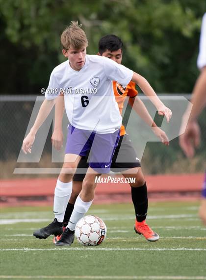 Thumbnail 3 in Douglas County vs. Greeley Central photogallery.