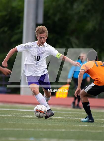 Thumbnail 3 in Douglas County vs. Greeley Central photogallery.