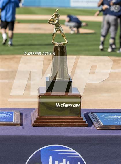 Thumbnail 2 in Birmingham vs Palisades (CIF LACS Open Division Final) photogallery.