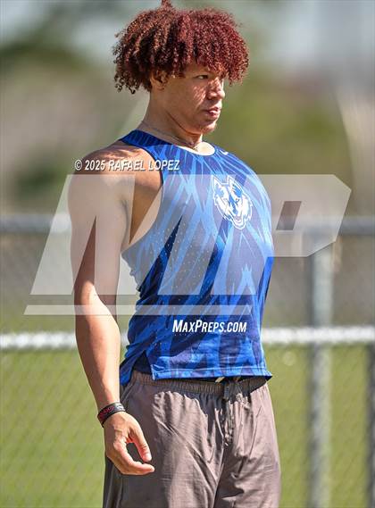 Thumbnail 2 in Houston ISD Relays (Shot Put) photogallery.