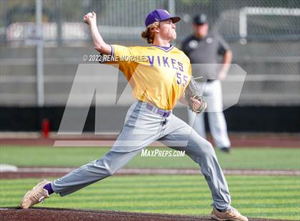 Thumbnail 3 in Valencia vs St Francis photogallery.