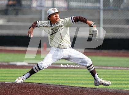 Thumbnail 2 in Valencia vs St Francis photogallery.
