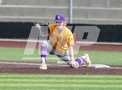 Thumbnail 2 in Valencia vs St Francis photogallery.