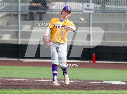 Thumbnail 1 in Valencia vs St Francis photogallery.