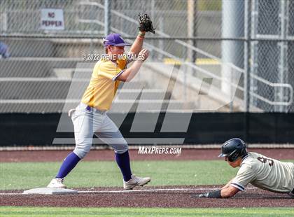 Thumbnail 1 in Valencia vs St Francis photogallery.