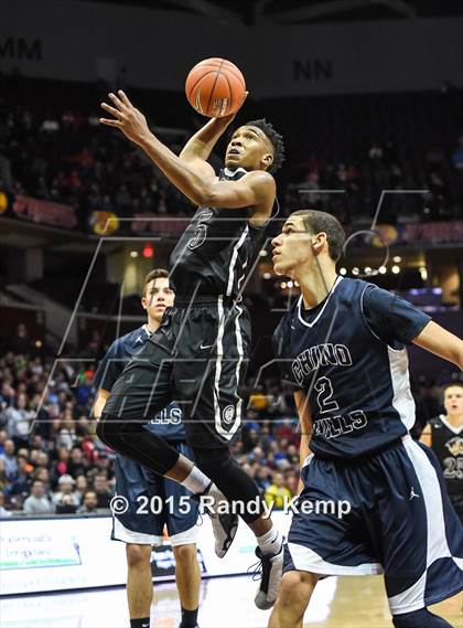 Thumbnail 1 in Chino Hills vs Bentonville  (Bass Pro Tournament of Champions) photogallery.