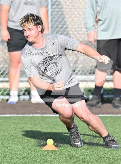 Thumbnail 3 in Big Man Contest (ACU 7v7 Tournament) photogallery.