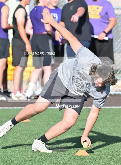 Thumbnail 1 in Big Man Contest (ACU 7v7 Tournament) photogallery.