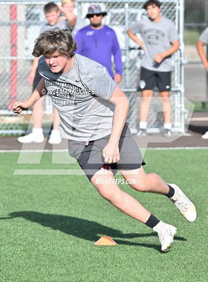 Thumbnail 3 in Big Man Contest (ACU 7v7 Tournament) photogallery.