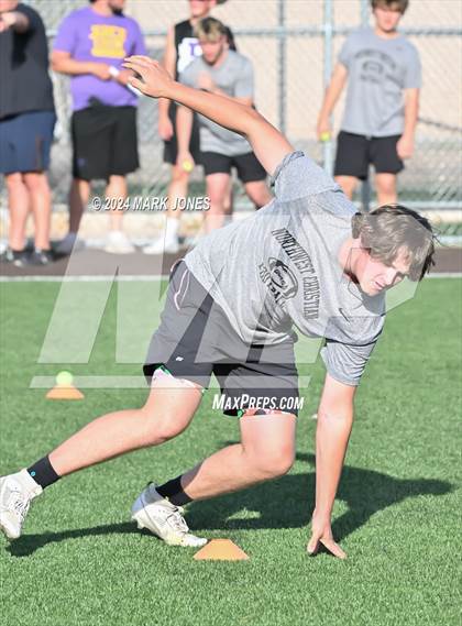 Thumbnail 1 in Big Man Contest (ACU 7v7 Tournament) photogallery.