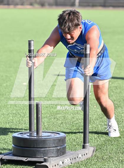 Thumbnail 2 in Big Man Contest (ACU 7v7 Tournament) photogallery.