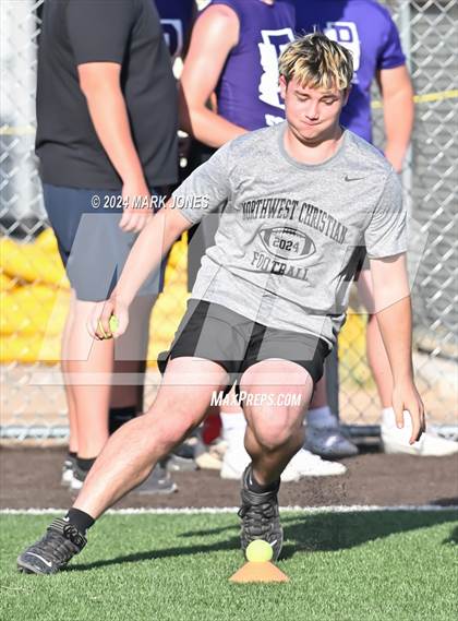 Thumbnail 2 in Big Man Contest (ACU 7v7 Tournament) photogallery.