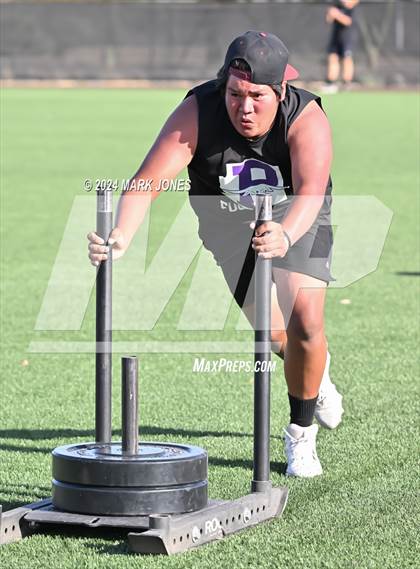 Thumbnail 3 in Big Man Contest (ACU 7v7 Tournament) photogallery.