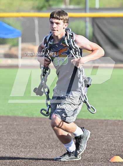 Thumbnail 2 in Big Man Contest (ACU 7v7 Tournament) photogallery.