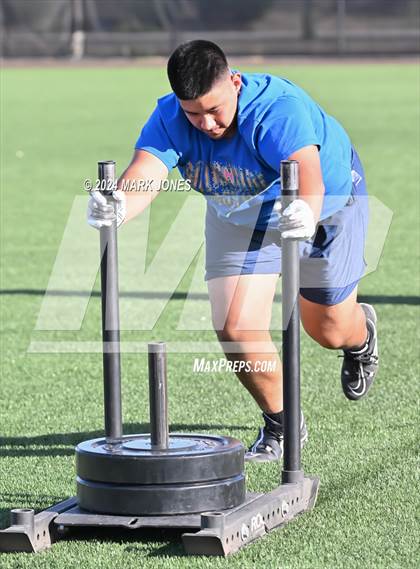 Thumbnail 2 in Big Man Contest (ACU 7v7 Tournament) photogallery.