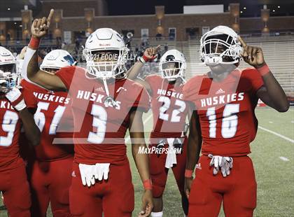 Thumbnail 3 in Hirschi vs. Springtown (UIL 4A D1 Quarterfinal Playoff) photogallery.