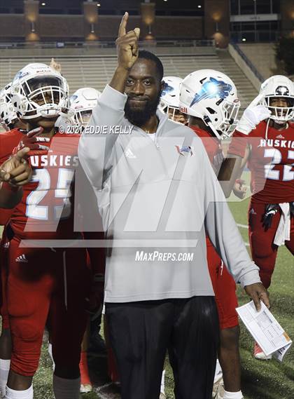Thumbnail 2 in Hirschi vs. Springtown (UIL 4A D1 Quarterfinal Playoff) photogallery.