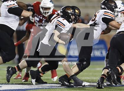 Thumbnail 3 in Hirschi vs. Springtown (UIL 4A D1 Quarterfinal Playoff) photogallery.