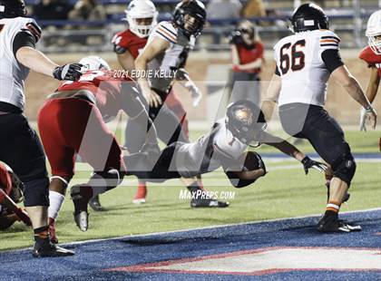 Thumbnail 2 in Hirschi vs. Springtown (UIL 4A D1 Quarterfinal Playoff) photogallery.
