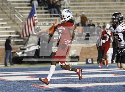 Thumbnail 3 in Hirschi vs. Springtown (UIL 4A D1 Quarterfinal Playoff) photogallery.