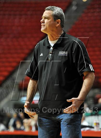 Thumbnail 1 in Foothills Christian vs. Horizon (CIF SDS D5 Final) photogallery.