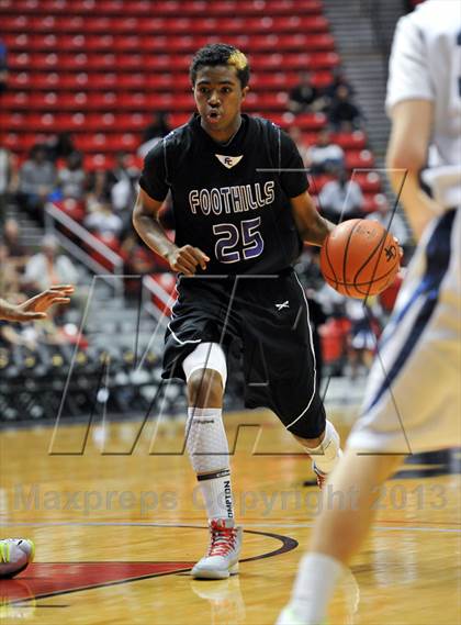 Thumbnail 1 in Foothills Christian vs. Horizon (CIF SDS D5 Final) photogallery.