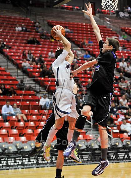 Thumbnail 2 in Foothills Christian vs. Horizon (CIF SDS D5 Final) photogallery.