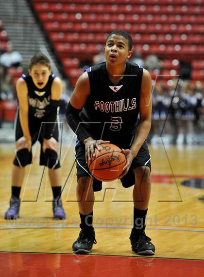 Thumbnail 3 in Foothills Christian vs. Horizon (CIF SDS D5 Final) photogallery.