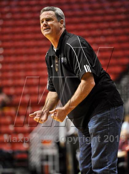 Thumbnail 1 in Foothills Christian vs. Horizon (CIF SDS D5 Final) photogallery.