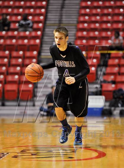 Thumbnail 1 in Foothills Christian vs. Horizon (CIF SDS D5 Final) photogallery.