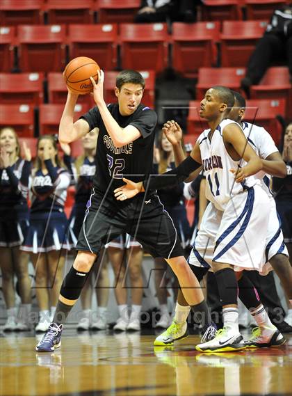 Thumbnail 1 in Foothills Christian vs. Horizon (CIF SDS D5 Final) photogallery.