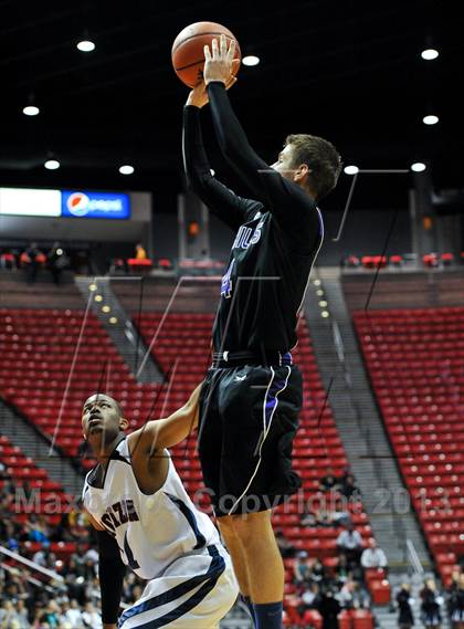 Thumbnail 2 in Foothills Christian vs. Horizon (CIF SDS D5 Final) photogallery.