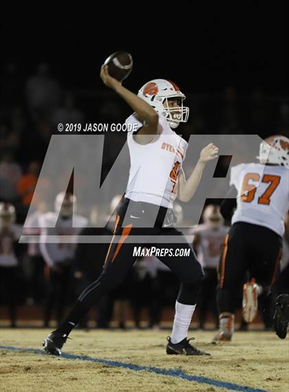 Thumbnail 2 in Dyer County @ Summit (TSSAA 5A Semifinal) photogallery.