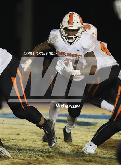 Thumbnail 2 in Dyer County @ Summit (TSSAA 5A Semifinal) photogallery.