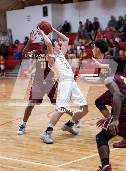 Thumbnail 1 in Brooks DeBartolo Collegiate @ Clearwater Central Catholic photogallery.