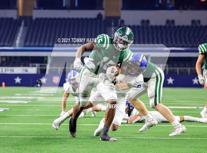 Thumbnail 1 in Gunter vs  Franklin (UIL Football 3A D2 Finals) photogallery.