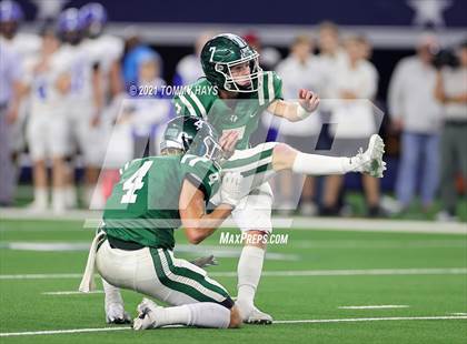 Thumbnail 3 in Gunter vs  Franklin (UIL Football 3A D2 Finals) photogallery.