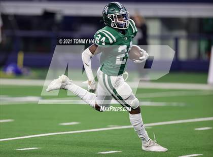 Thumbnail 2 in Gunter vs  Franklin (UIL Football 3A D2 Finals) photogallery.