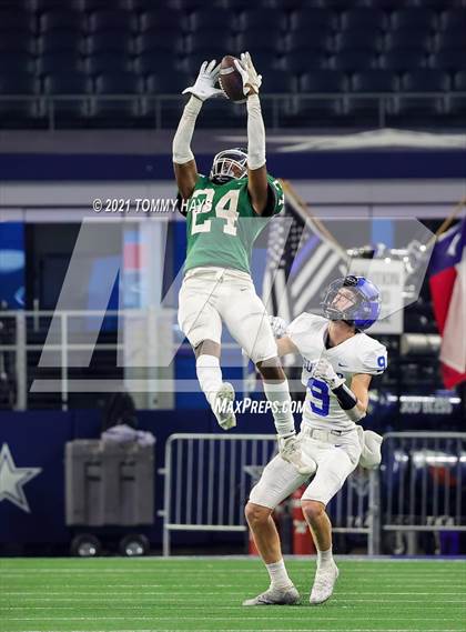 Thumbnail 3 in Gunter vs  Franklin (UIL Football 3A D2 Finals) photogallery.