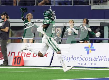 Thumbnail 2 in Gunter vs  Franklin (UIL Football 3A D2 Finals) photogallery.