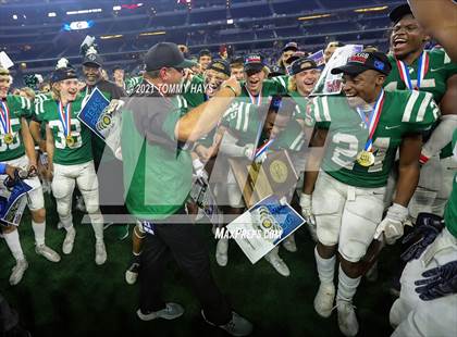 Thumbnail 1 in Gunter vs  Franklin (UIL Football 3A D2 Finals) photogallery.