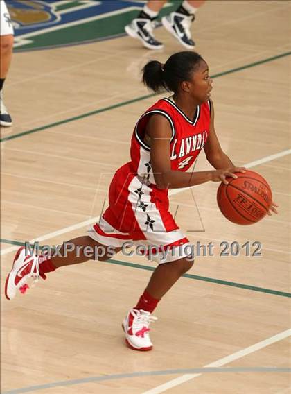 Thumbnail 1 in San Marcos vs. Lawndale (So Cal Holiday Prep Classic) photogallery.