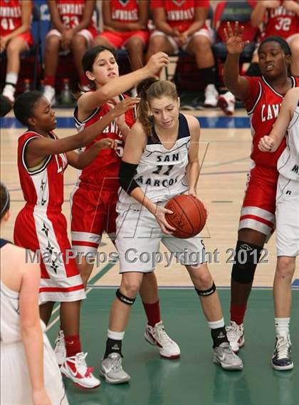 Thumbnail 2 in San Marcos vs. Lawndale (So Cal Holiday Prep Classic) photogallery.