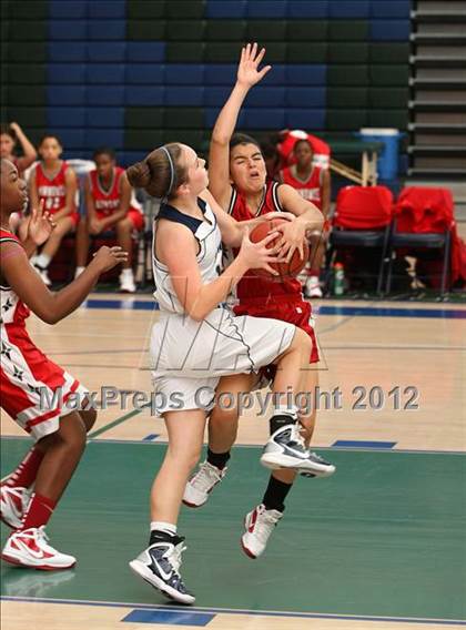 Thumbnail 3 in San Marcos vs. Lawndale (So Cal Holiday Prep Classic) photogallery.
