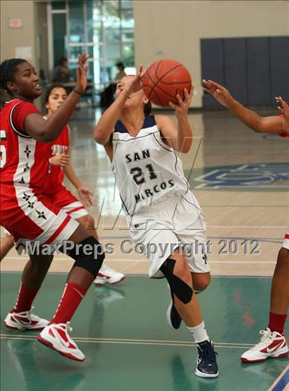 Thumbnail 2 in San Marcos vs. Lawndale (So Cal Holiday Prep Classic) photogallery.