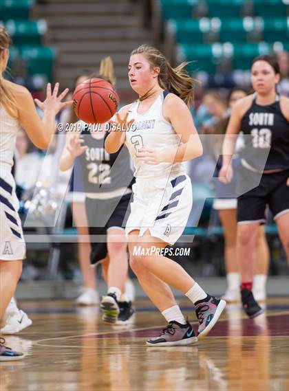 Thumbnail 3 in Pueblo South vs. Air Academy (CHSAA 4a Final Four) photogallery.