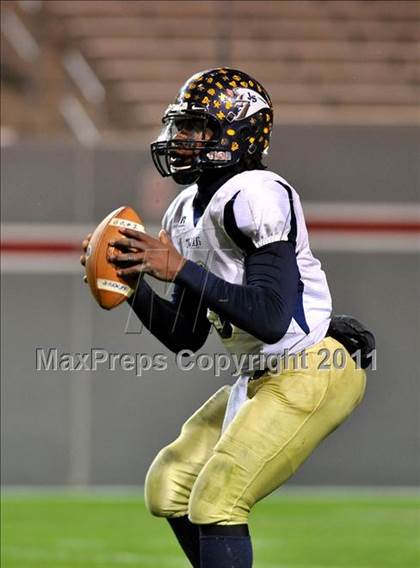 Thumbnail 2 in Jones vs. Murphy (NCHSAA 1A State Final) photogallery.