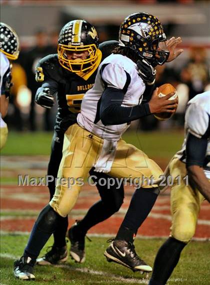 Thumbnail 1 in Jones vs. Murphy (NCHSAA 1A State Final) photogallery.
