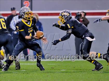Thumbnail 3 in Jones vs. Murphy (NCHSAA 1A State Final) photogallery.